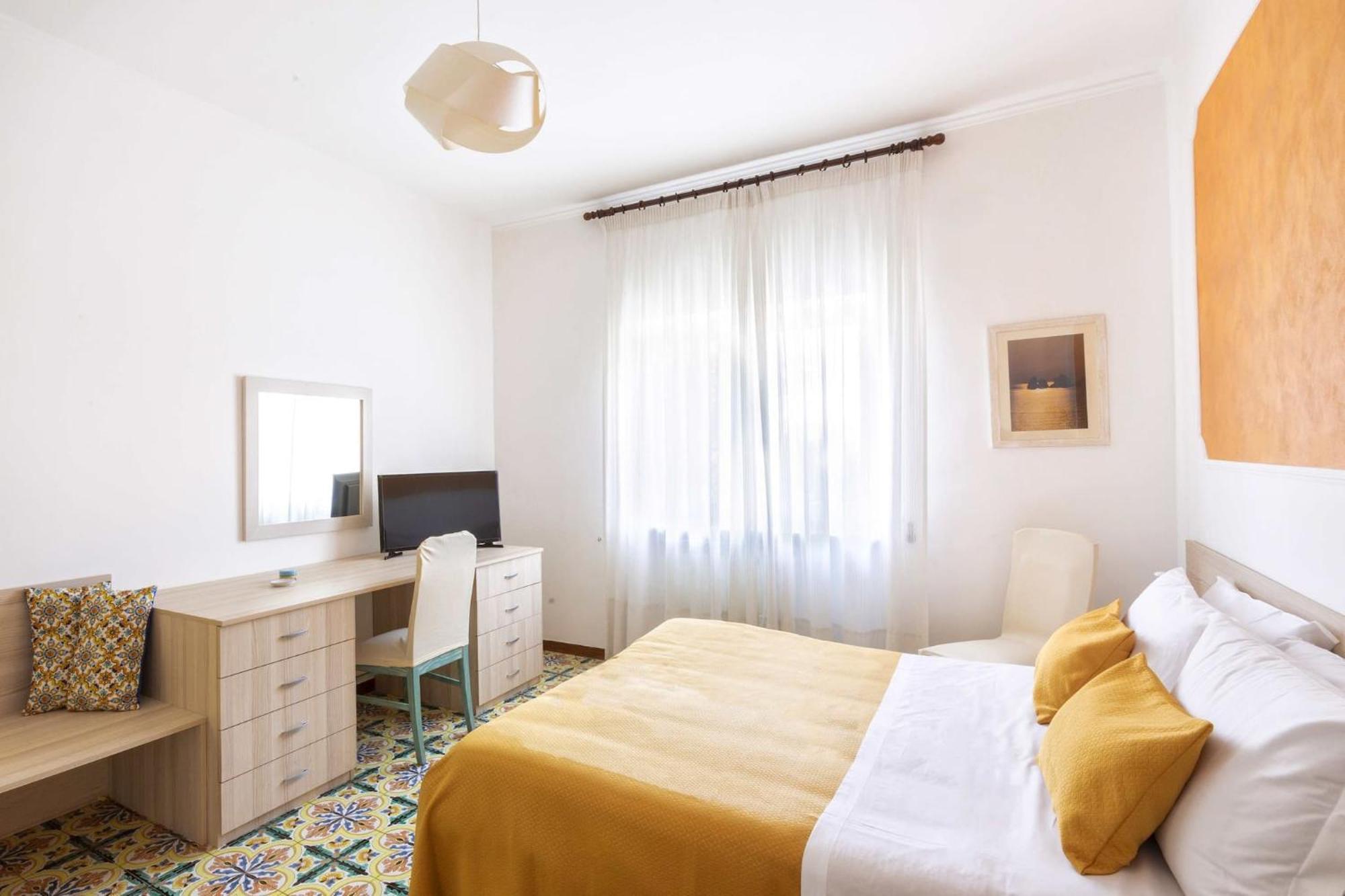 Sorrentovibes - Modern Apartment With Terrace, Swimming Pool&Tennis Eksteriør billede