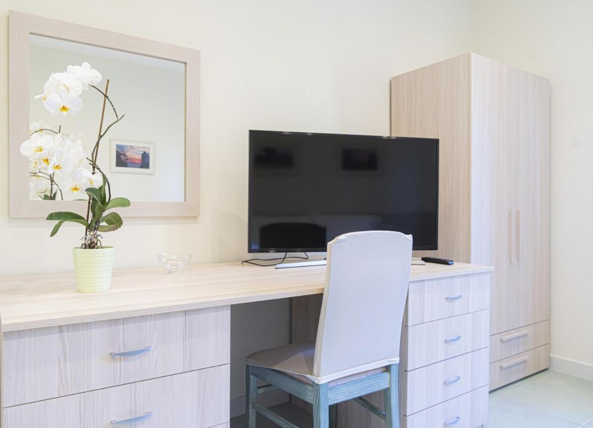 Sorrentovibes - Modern Apartment With Terrace, Swimming Pool&Tennis Eksteriør billede